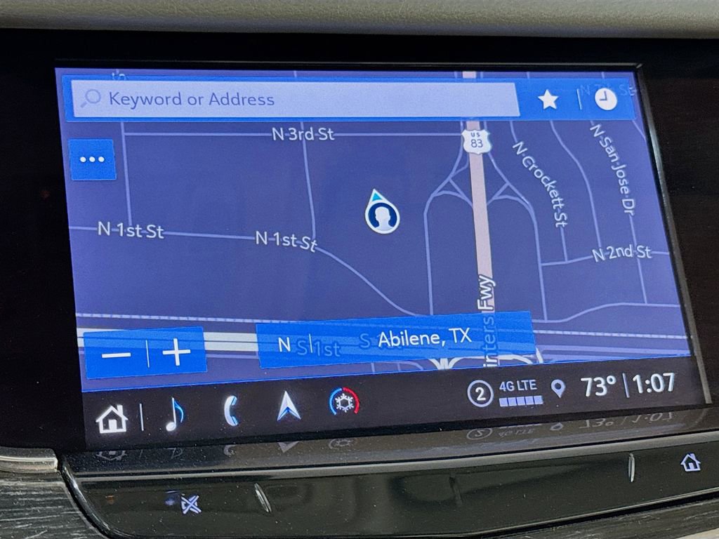 Used 2022 Cadillac XT6 Premium Luxury w/ Technology Package FWD image 11