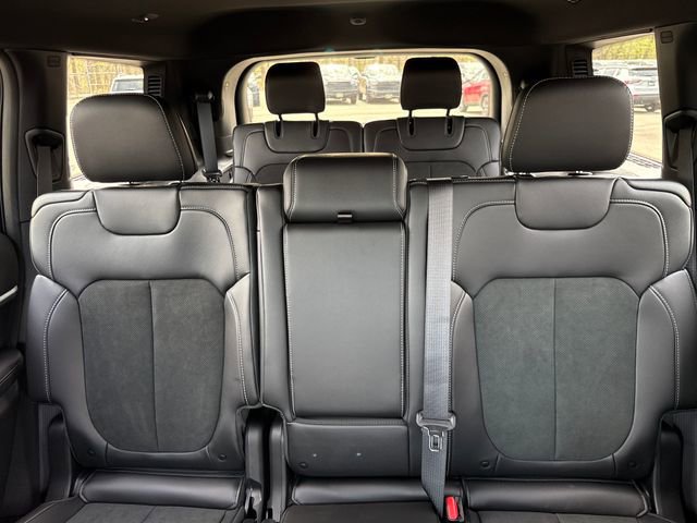 New 2026 Jeep Grand Cherokee L 4WD image 28
