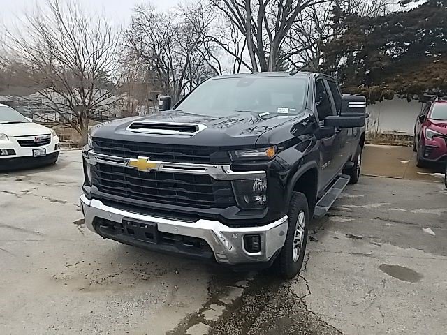 Certified 2025 Chevrolet Silverado 2500 LT w/ Safety Package image 10