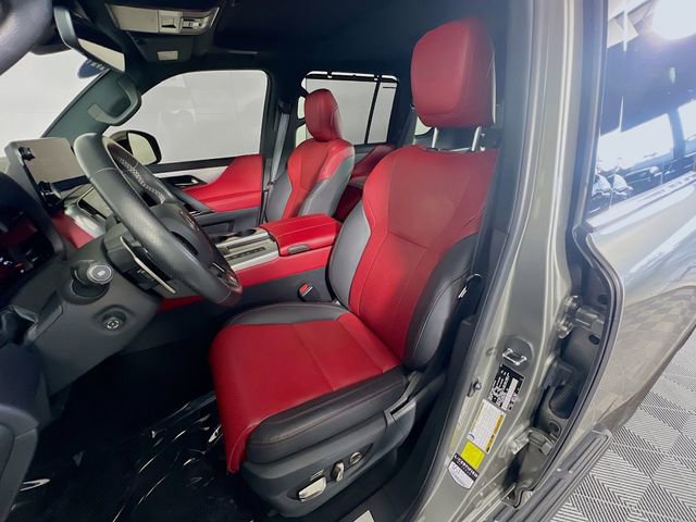 Used 2024 Lexus LX 600 F Sport image 10