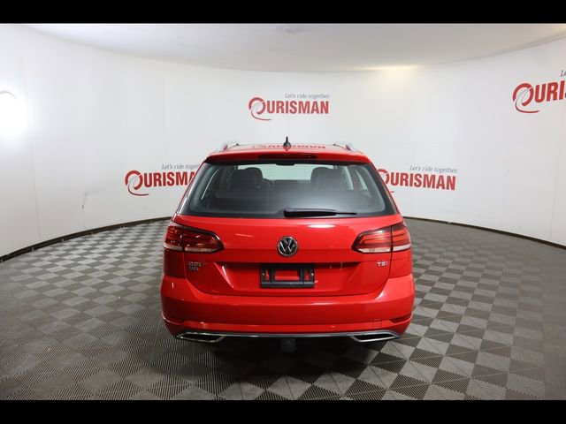 Used 2018 Volkswagen Golf SEL image 13