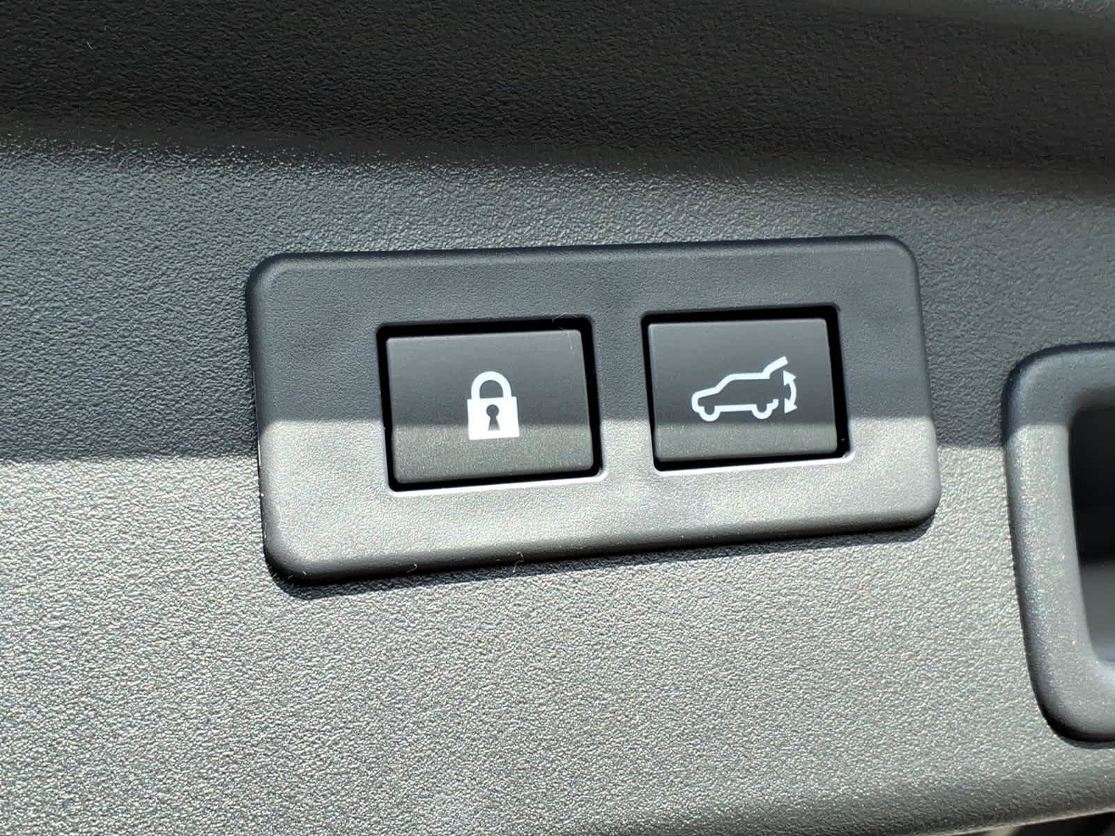 New 2026 Subaru Outback Touring AWD/4WD image 13