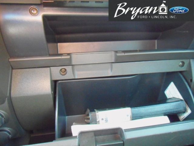 Used 2006 Nissan Pathfinder SE w/ (P01) Se Premium Pkg image 29