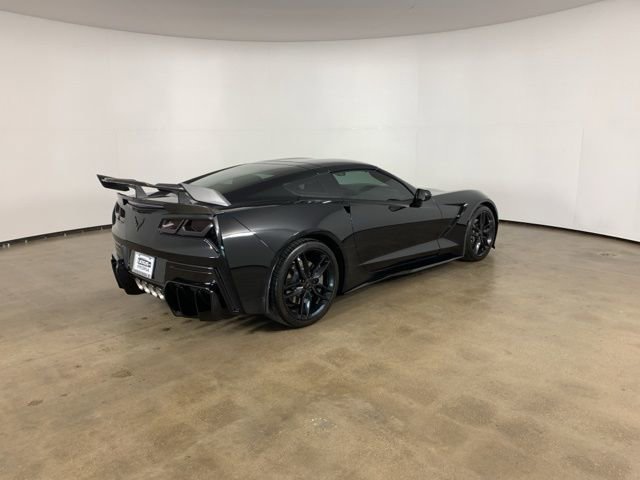 Used 2019 Chevrolet Corvette Stingray Coupe w/ Battery Protection Package image 8