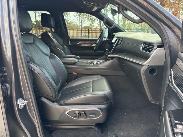 Used 2022 Jeep Wagoneer Series III image 10