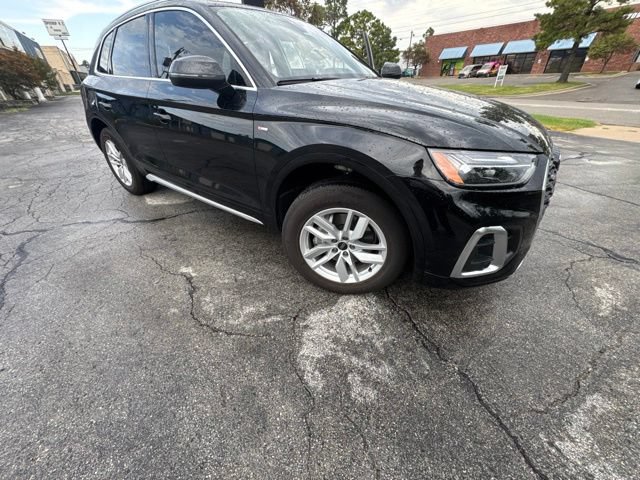 Used 2023 Audi Q5 2.0T Premium w/ Convenience Package AWD/4WD image 9