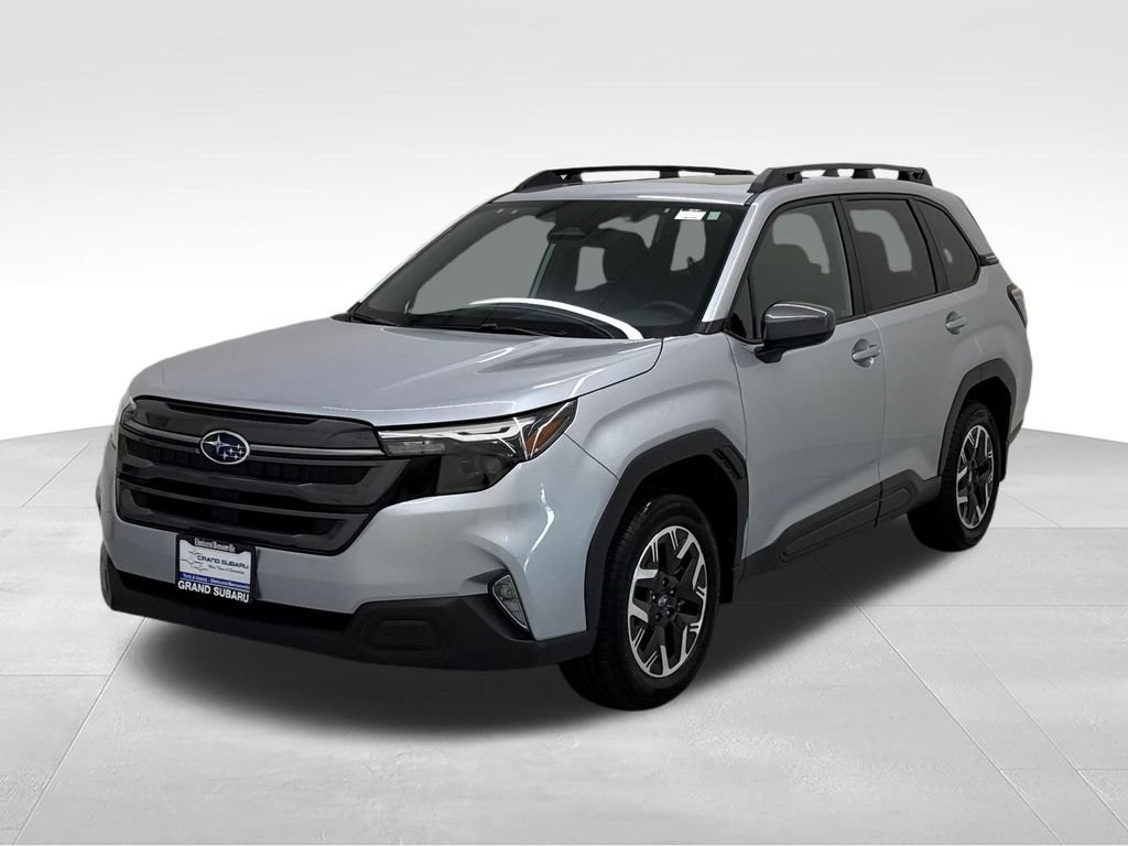 Used 2026 Subaru Forester Premium AWD/4WD image 3