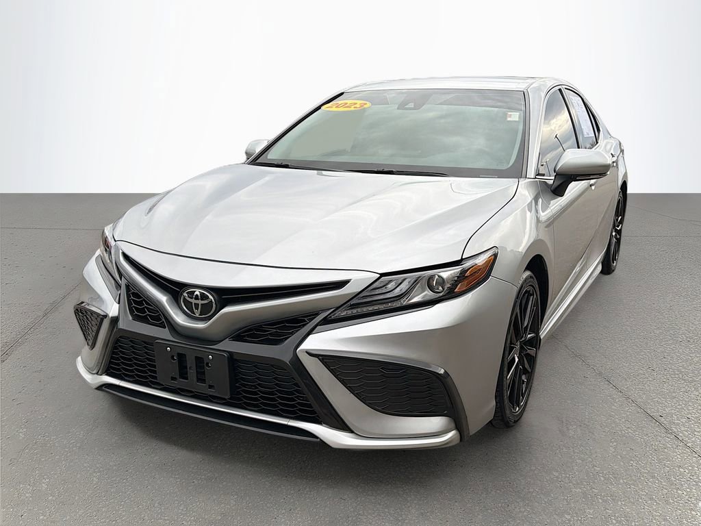 Used 2023 Toyota Camry XSE image 9