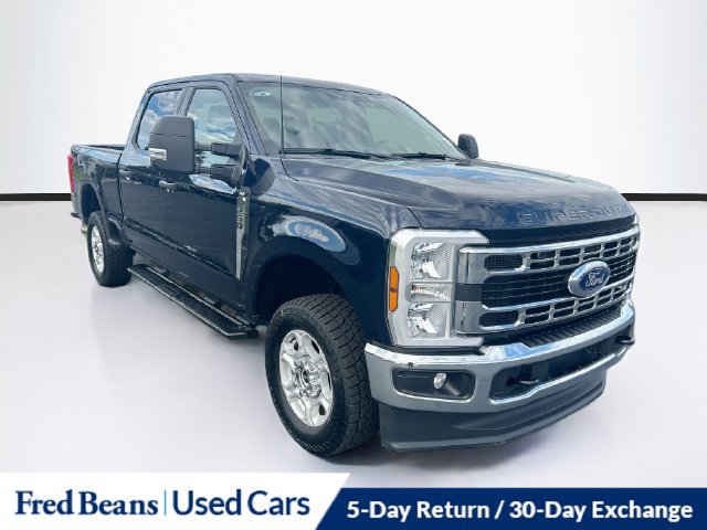 Certified 2025 Ford F250 XLT AWD/4WD image 1