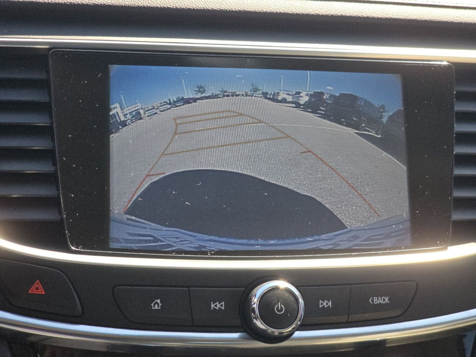 Used 2019 Buick LaCrosse Essence w/ Sun and Shade Package AWD/4WD image 6