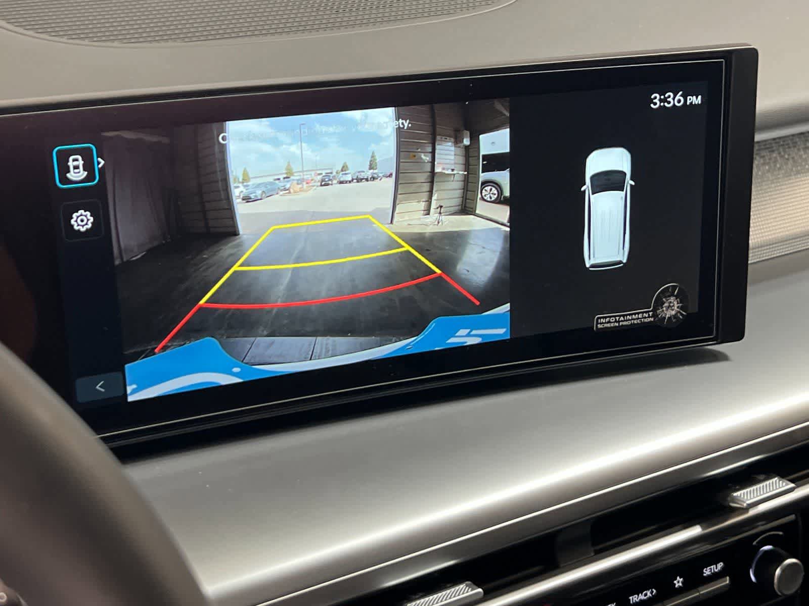New 2026 Hyundai Ioniq 9 SE w/ Tow & Go Package image 21
