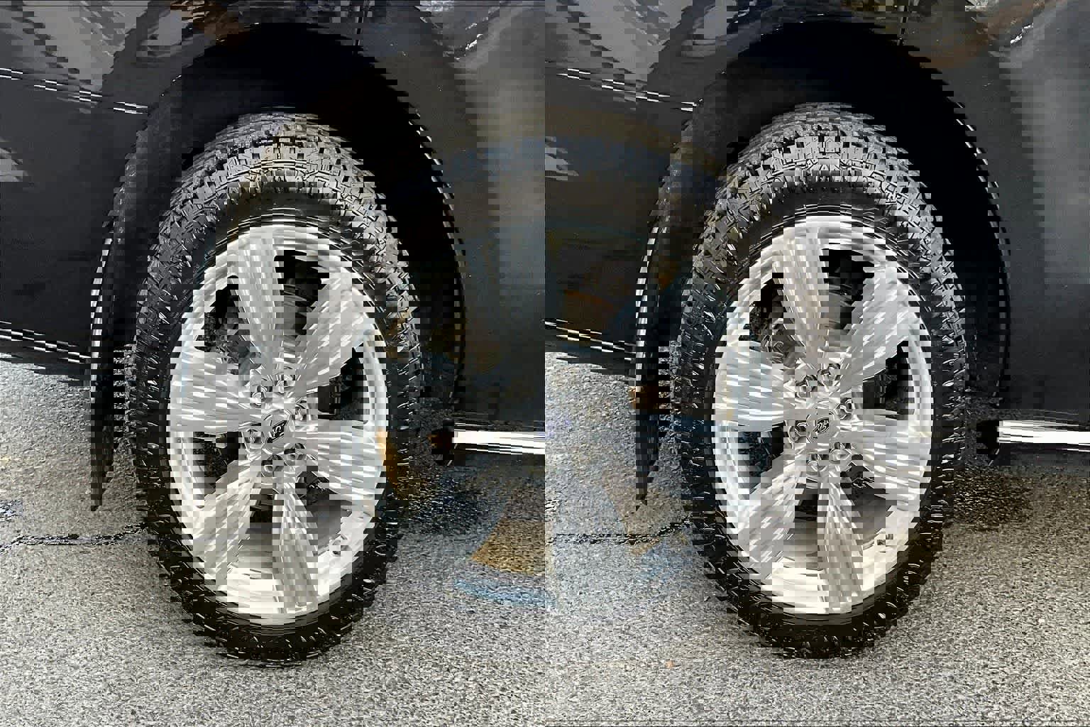 Used 2021 Ford Expedition Platinum AWD/4WD image 35