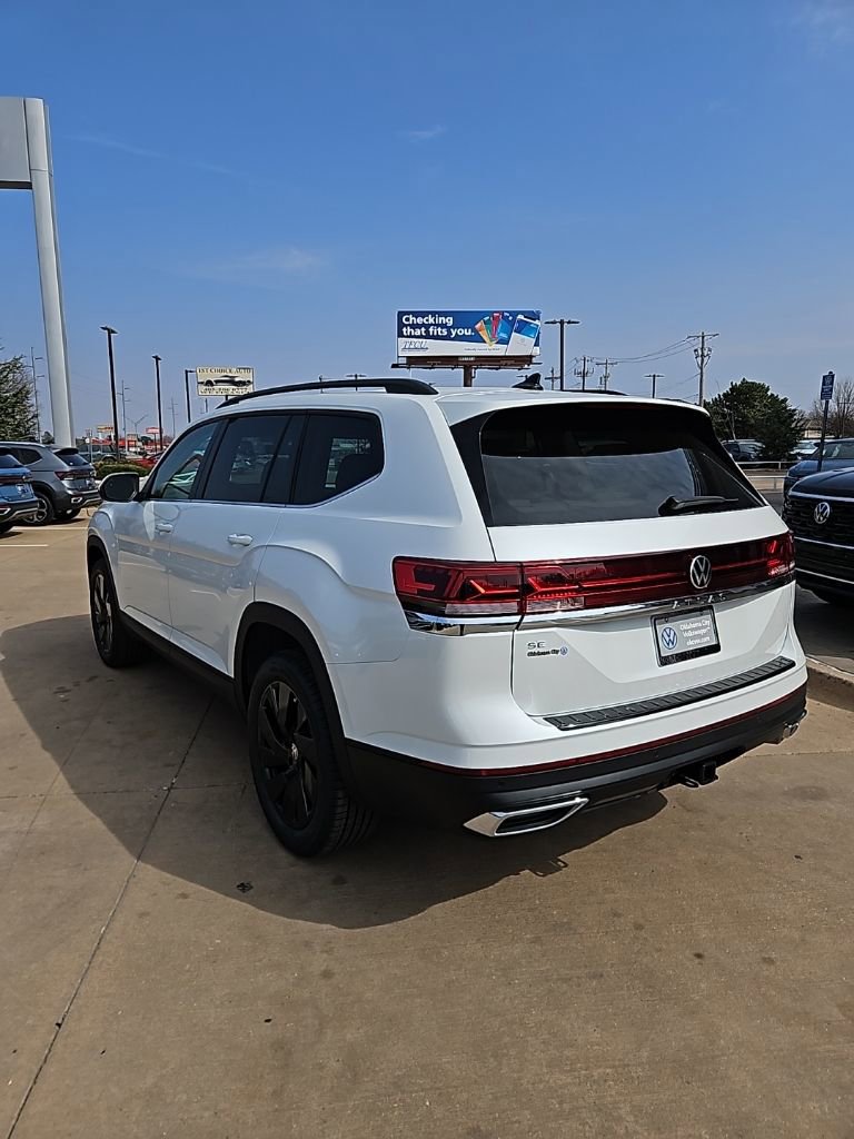 New 2026 Volkswagen Atlas SE image 7