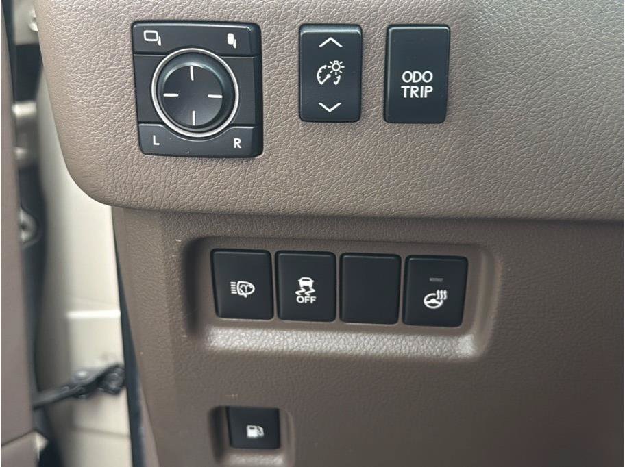 Used 2011 Lexus GX 460 Premium AWD/4WD image 20