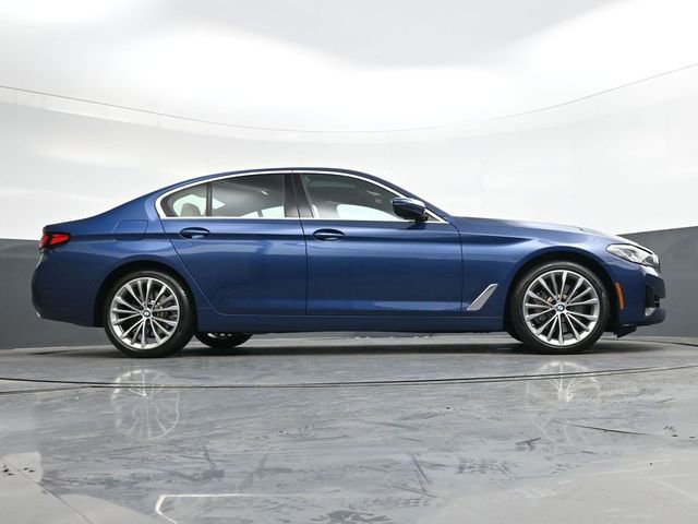 Used 2023 BMW 530i w/ Premium Package image 33