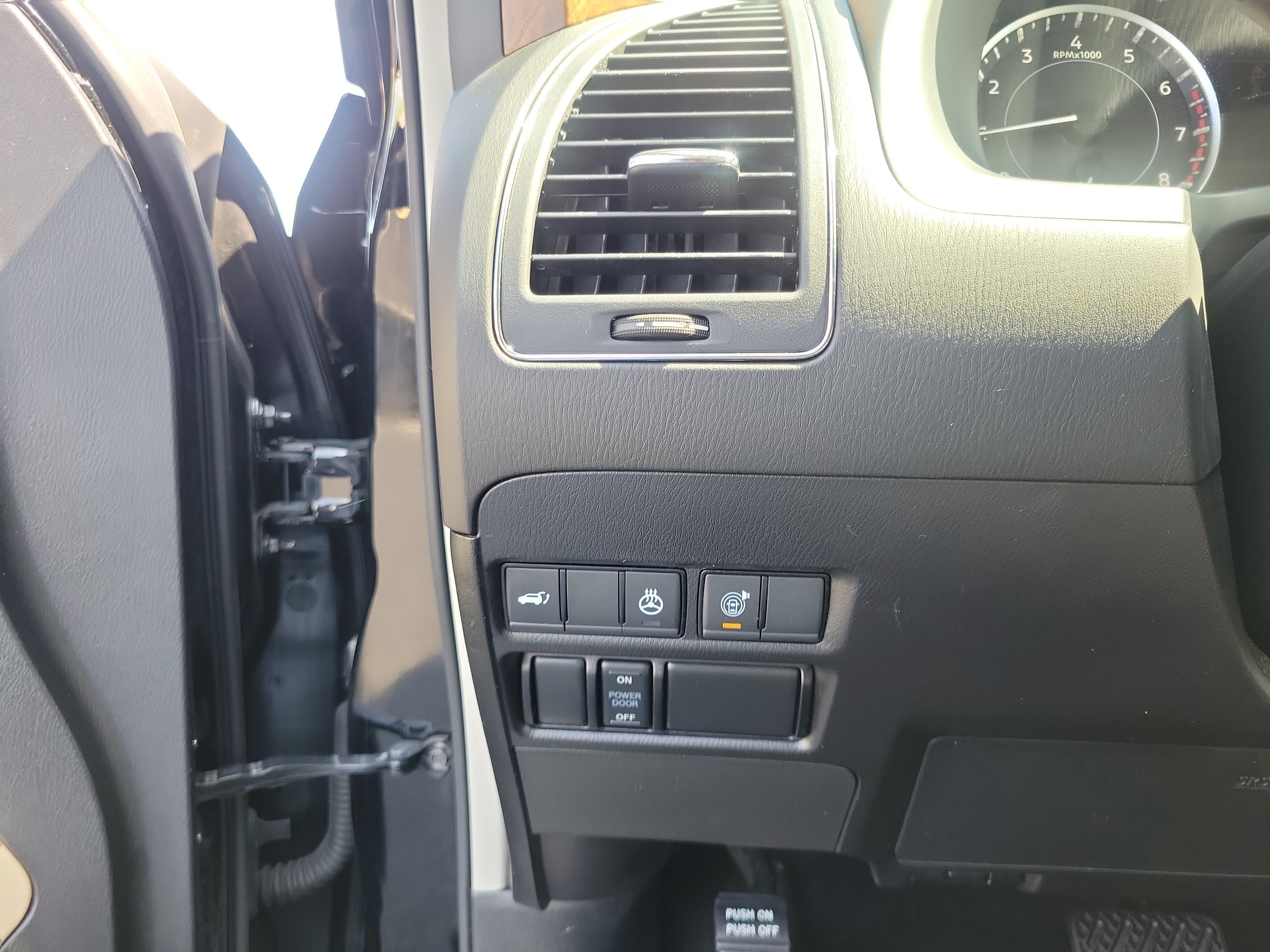 Certified 2023 Nissan Armada SL w/ Captain's Chairs Package AWD/4WD image 20