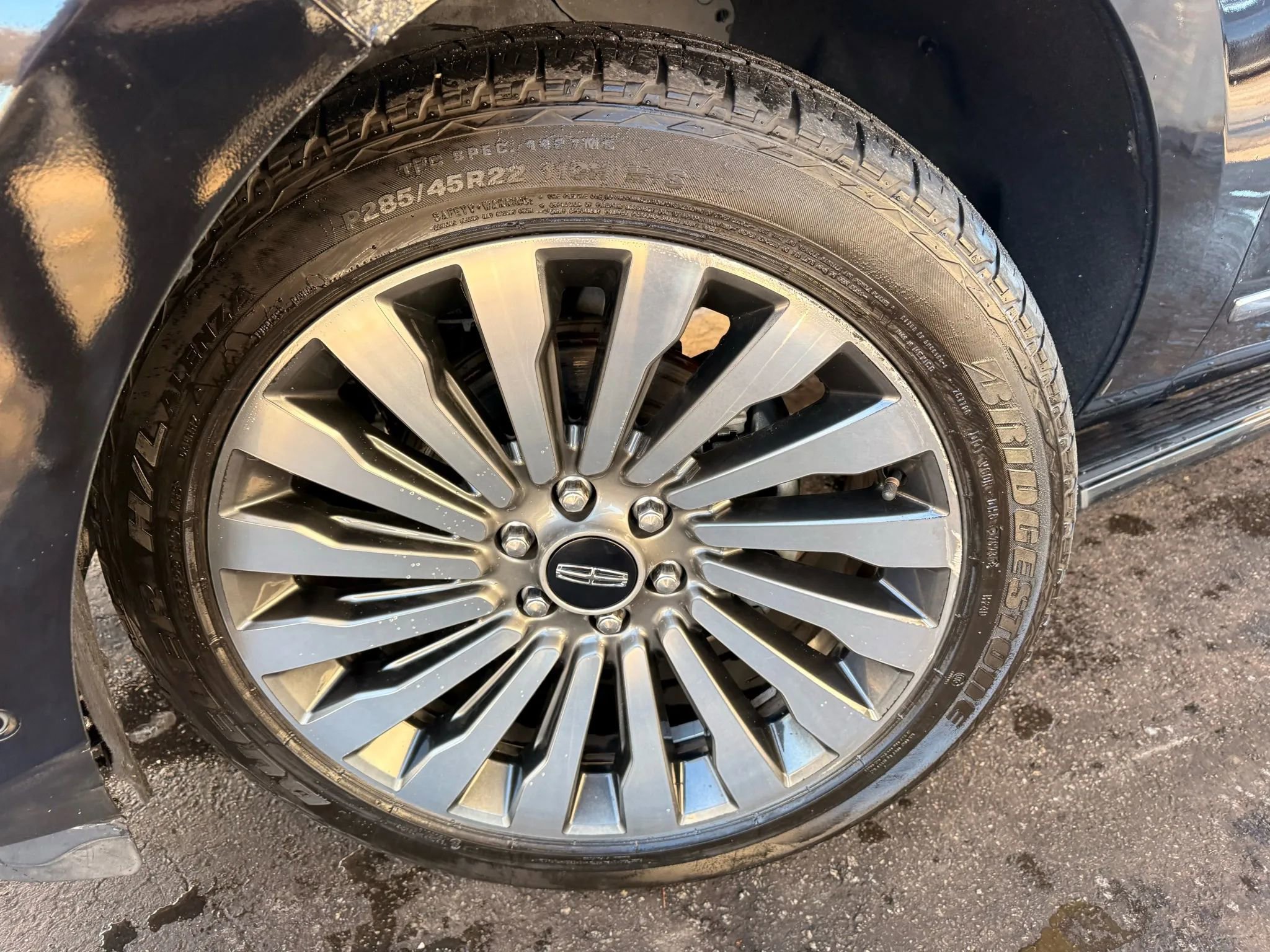 Used 2018 Lincoln Navigator L Reserve w/ Technology Package image 99