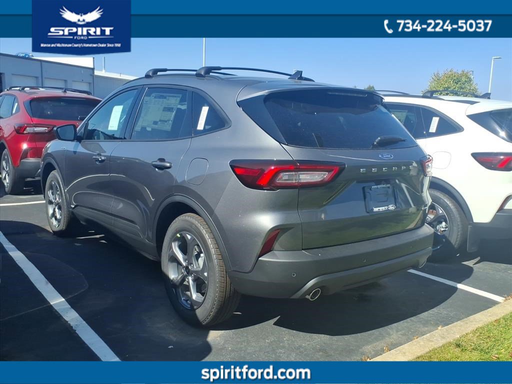 New 2026 Ford Escape ST-Line w/ Tech Pack #1 image 5
