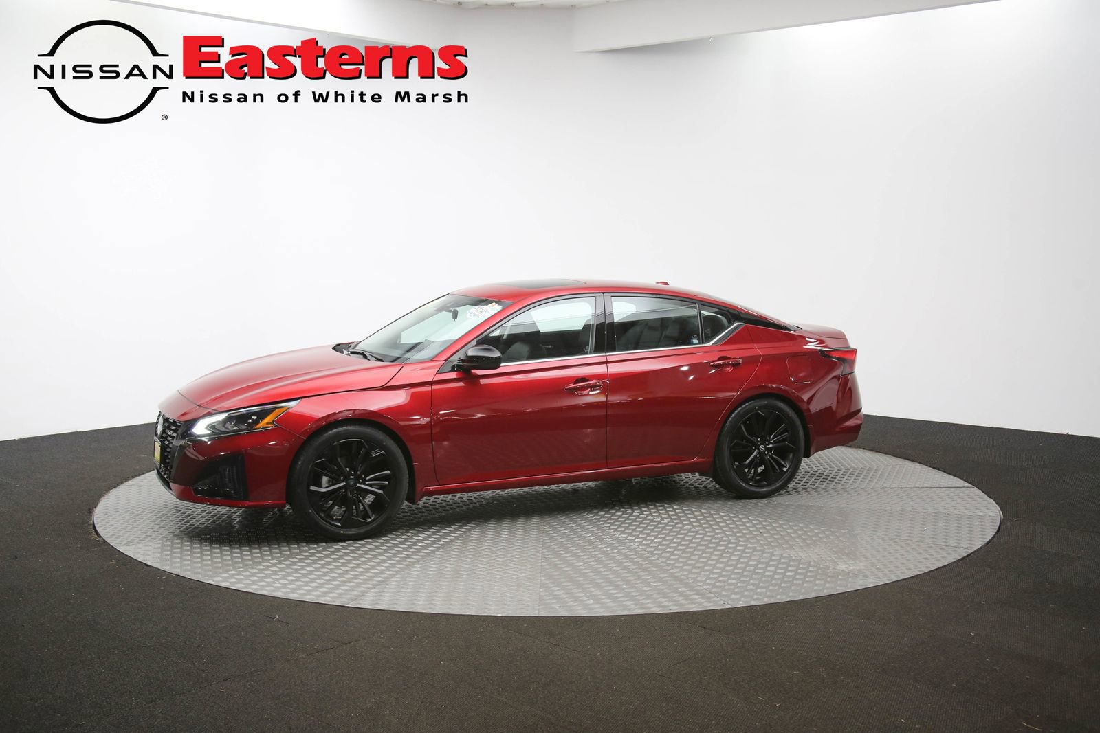 Used 2023 Nissan Altima 2.5 SR w/ SR Premium Package image 68