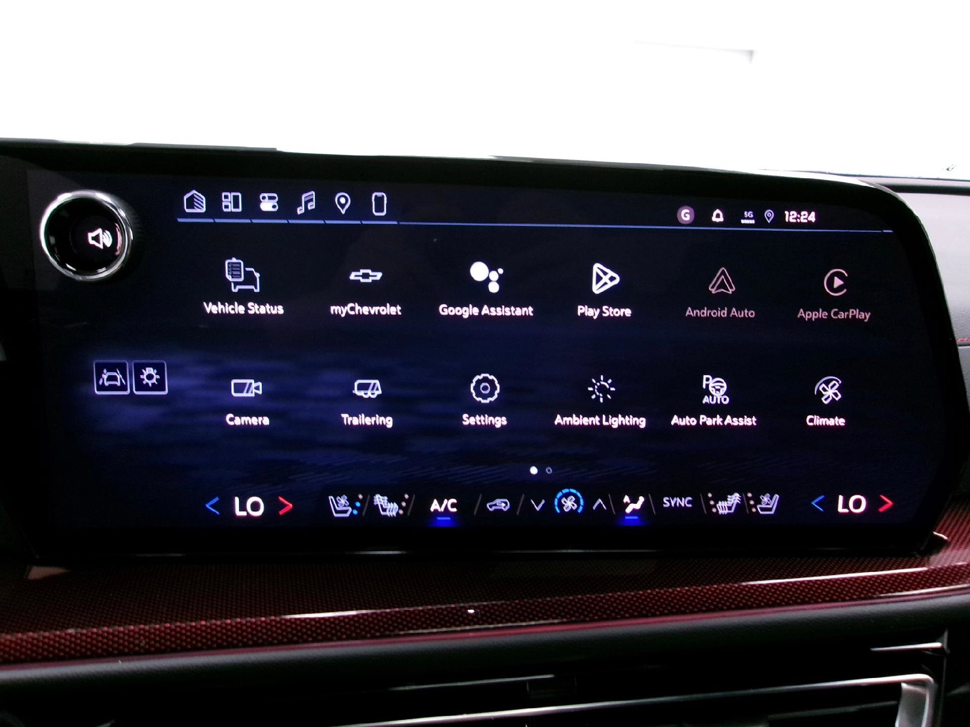 New 2026 Chevrolet Traverse RS w/ LPO, Floor Liner Package image 7