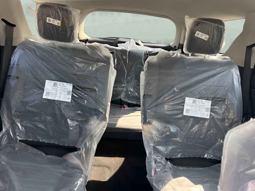 Used 2026 Ford Explorer Active image 10