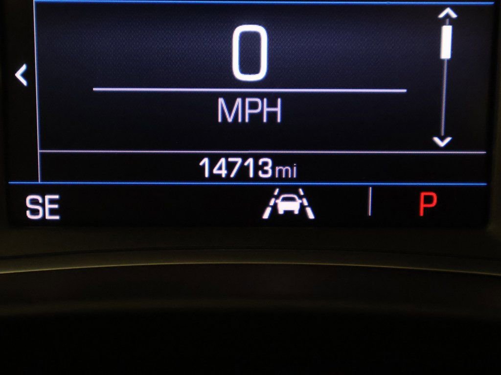 Used 2020 GMC Terrain SLE image 32