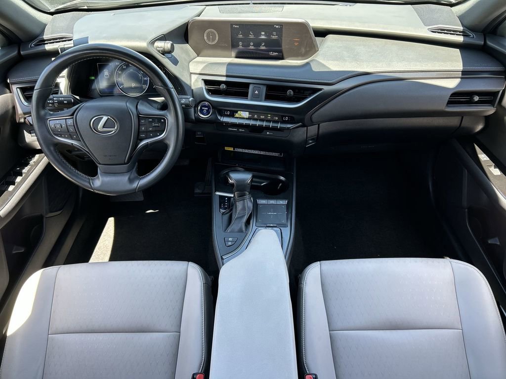 Used 2022 Lexus UX 250h w/ Accessory Package (Z1) AWD/4WD image 19