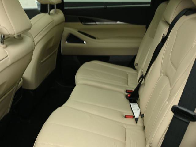 Certified 2025 INFINITI QX60 Luxe image 23