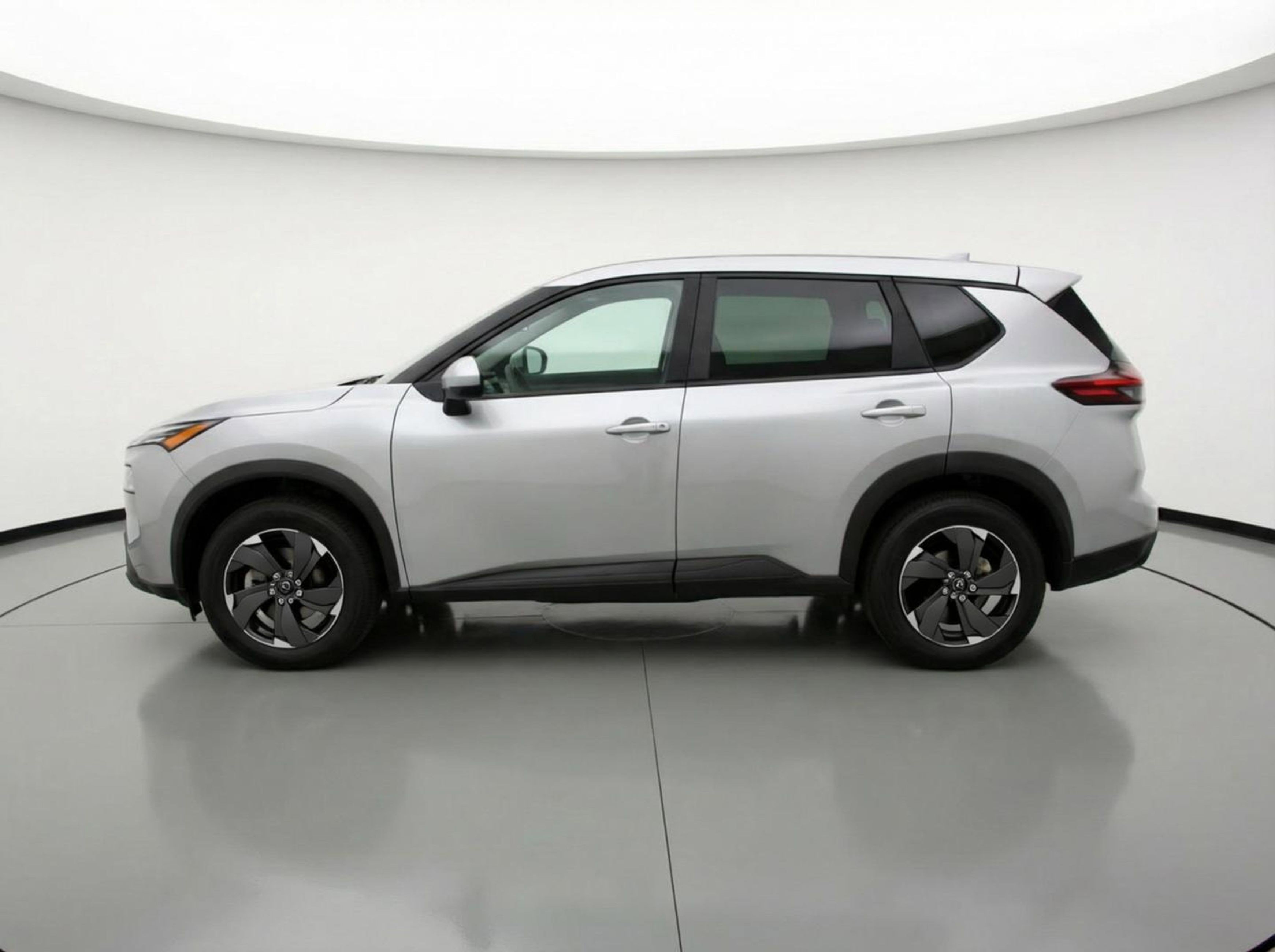 Used 2025 Nissan Rogue SV FWD image 5