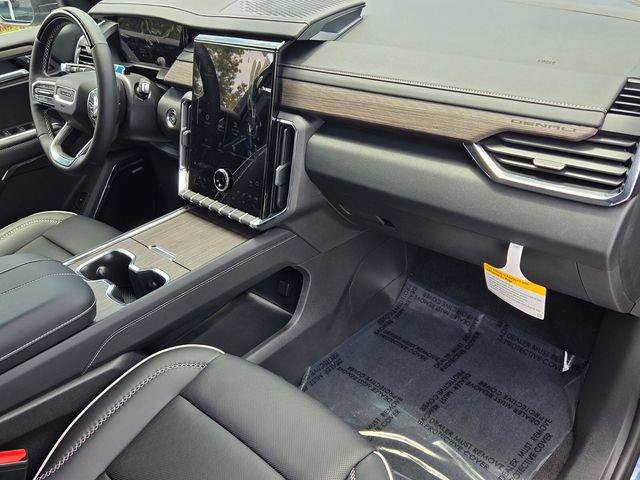 New 2026 GMC Acadia Denali w/ Super Cruise Package FWD image 21