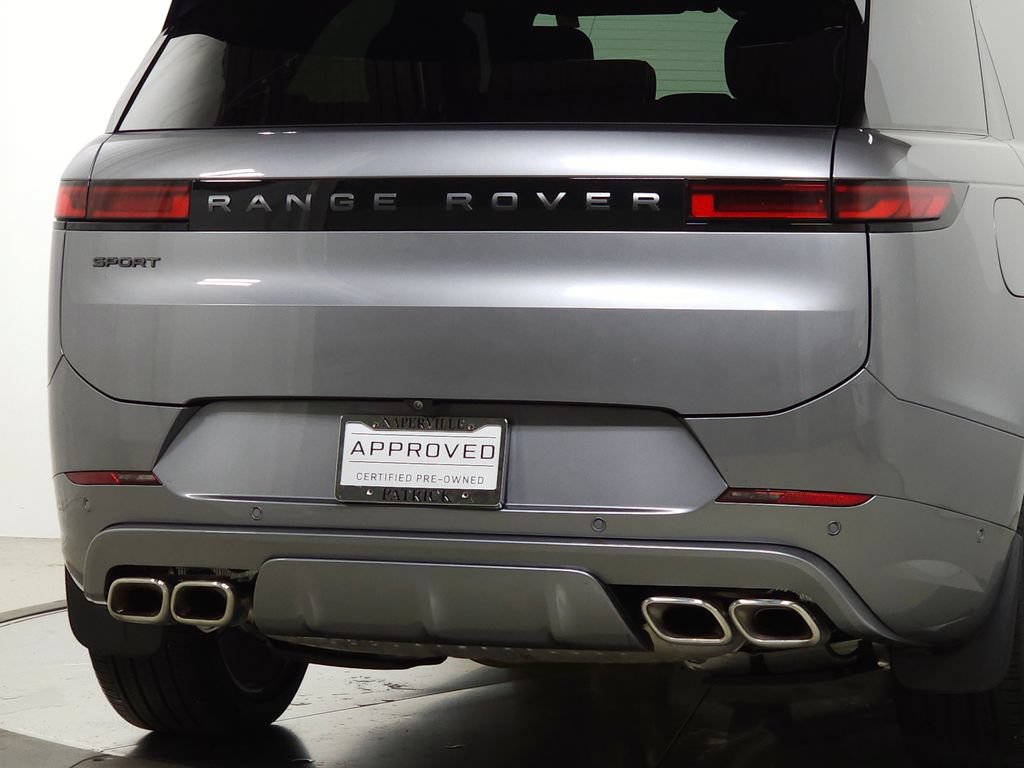 Used 2025 Land Rover Range Rover Sport Dynamic SE AWD/4WD image 7