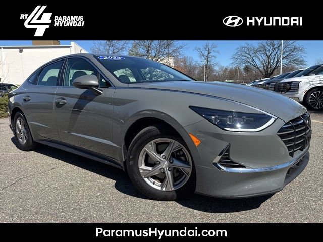 Certified 2023 Hyundai Sonata SE image 1