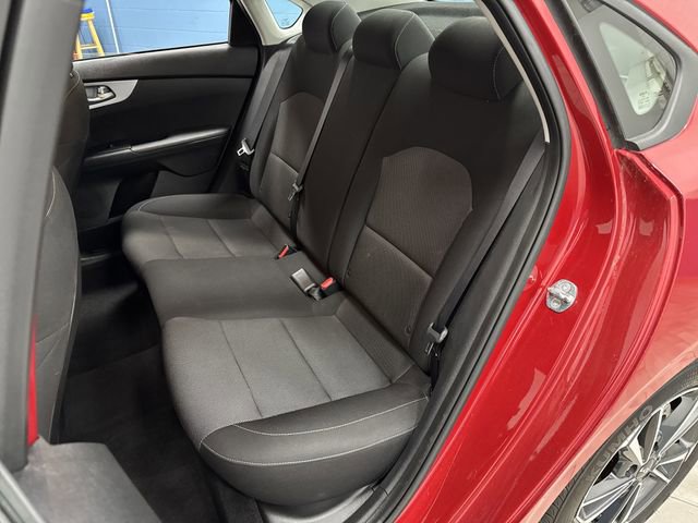 Used 2023 Kia Forte LXS w/ LXS Technology Package image 24