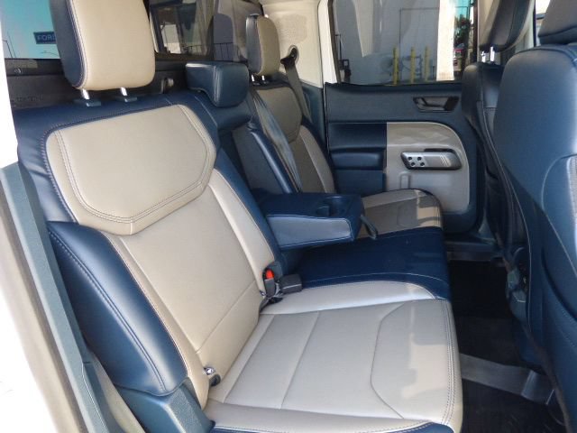 Used 2026 Ford Maverick Lariat AWD/4WD image 16