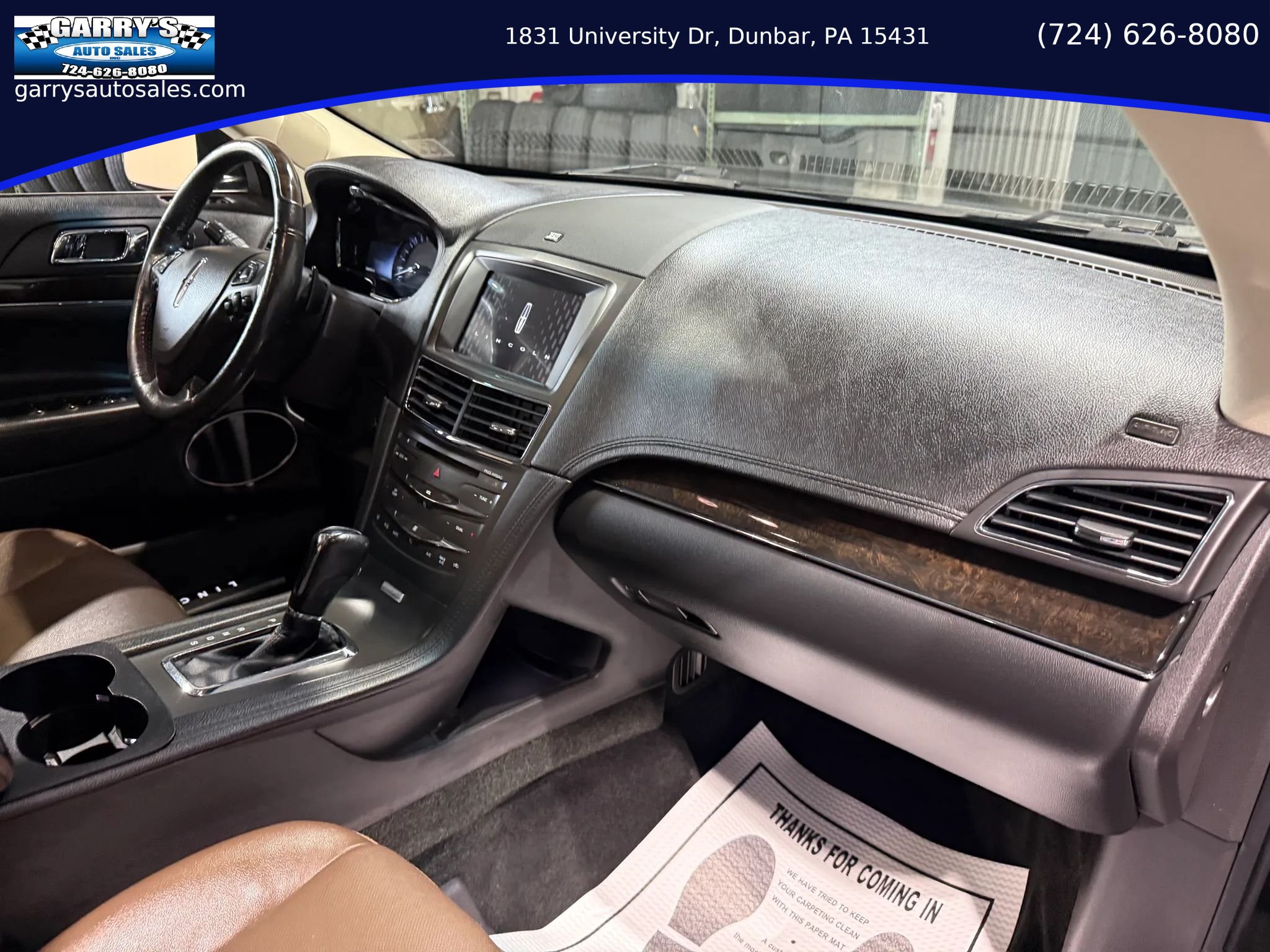 Used 2018 Lincoln MKT AWD image 31
