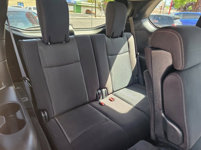 Used 2020 Nissan Pathfinder SV AWD/4WD image 12