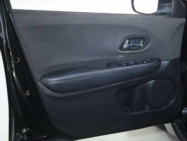 Used 2020 Honda HR-V LX image 15