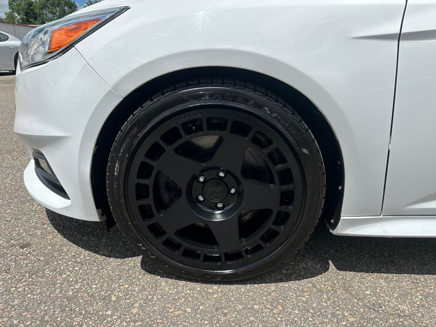 Used 2018 Ford Focus ST FWD image 29
