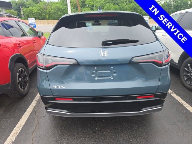Used 2025 Honda HR-V EX-L image 10