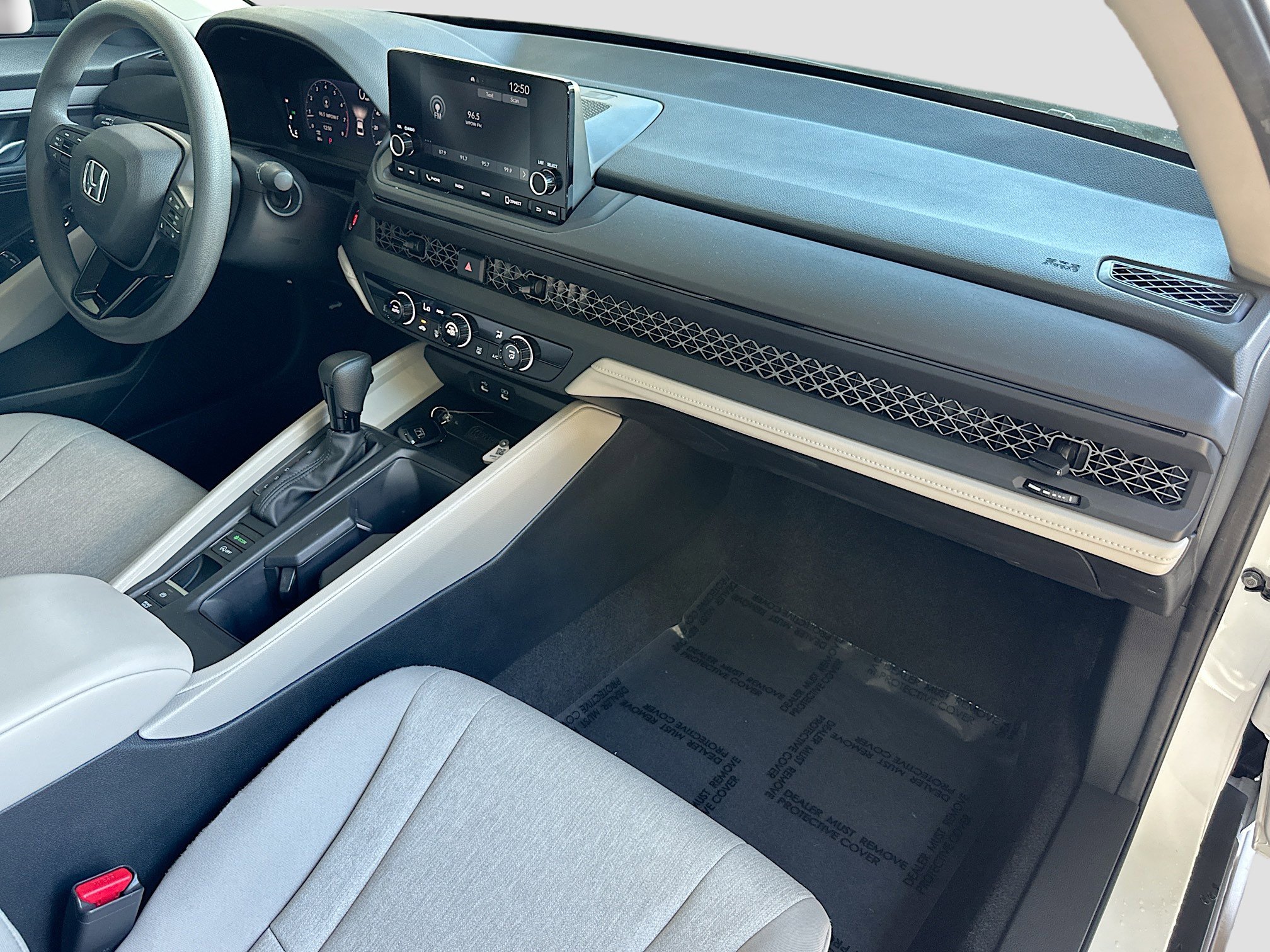 Used 2025 Honda Accord LX image 26