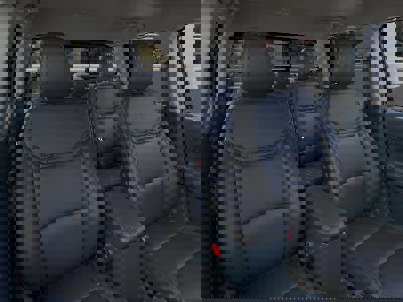 New 2025 Ford Maverick Lariat w/ Black Appearance Package image 10