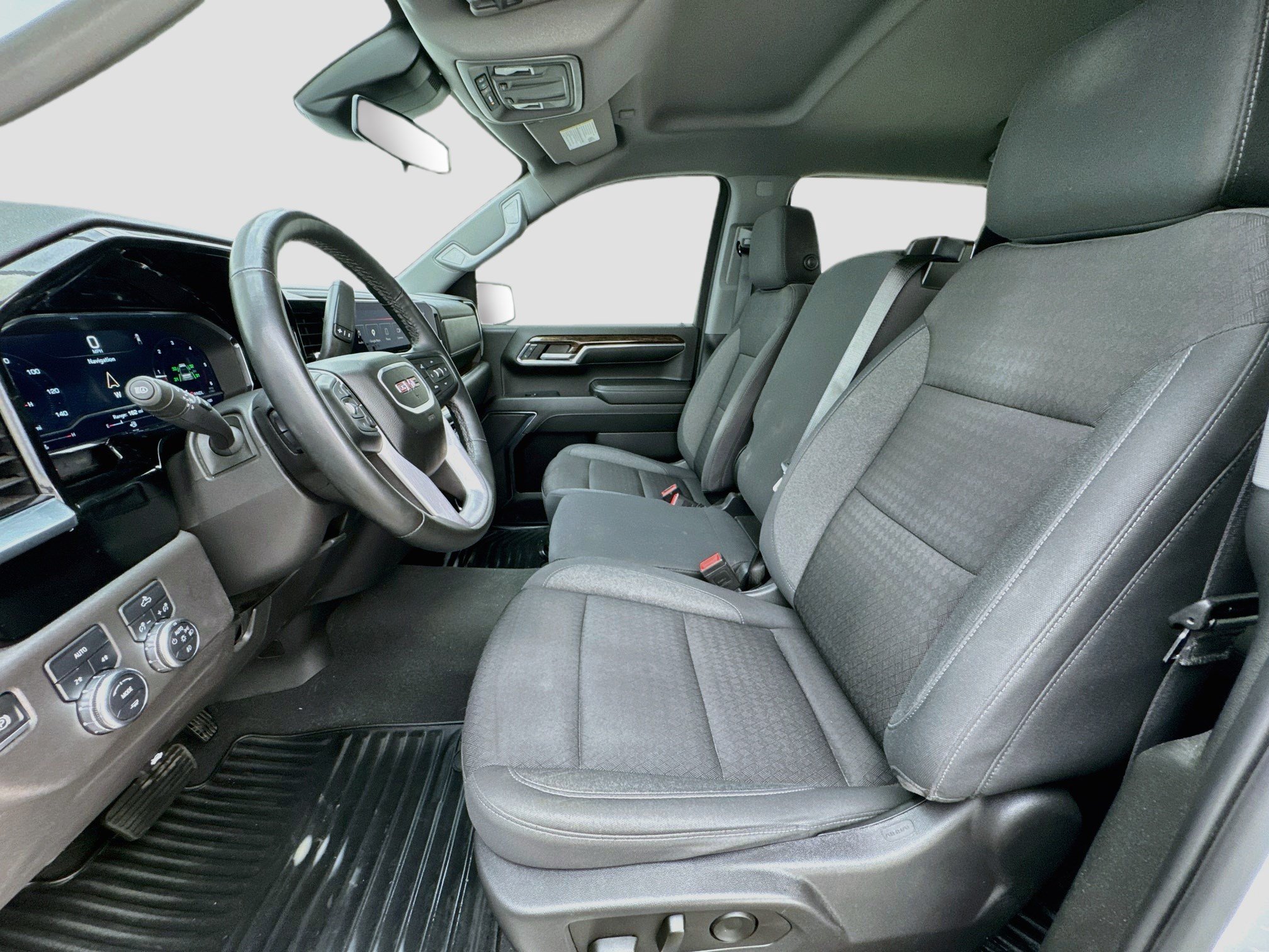Used 2024 GMC Sierra 1500 Elevation AWD/4WD image 13