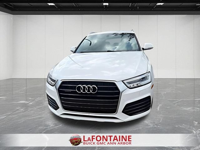 Used 2018 Audi Q3 2.0T Premium Plus w/ Premium Plus Package AWD/4WD image 4
