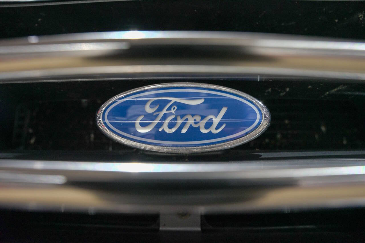 Used 1996 Ford F250 4x4 Regular Cab image 21