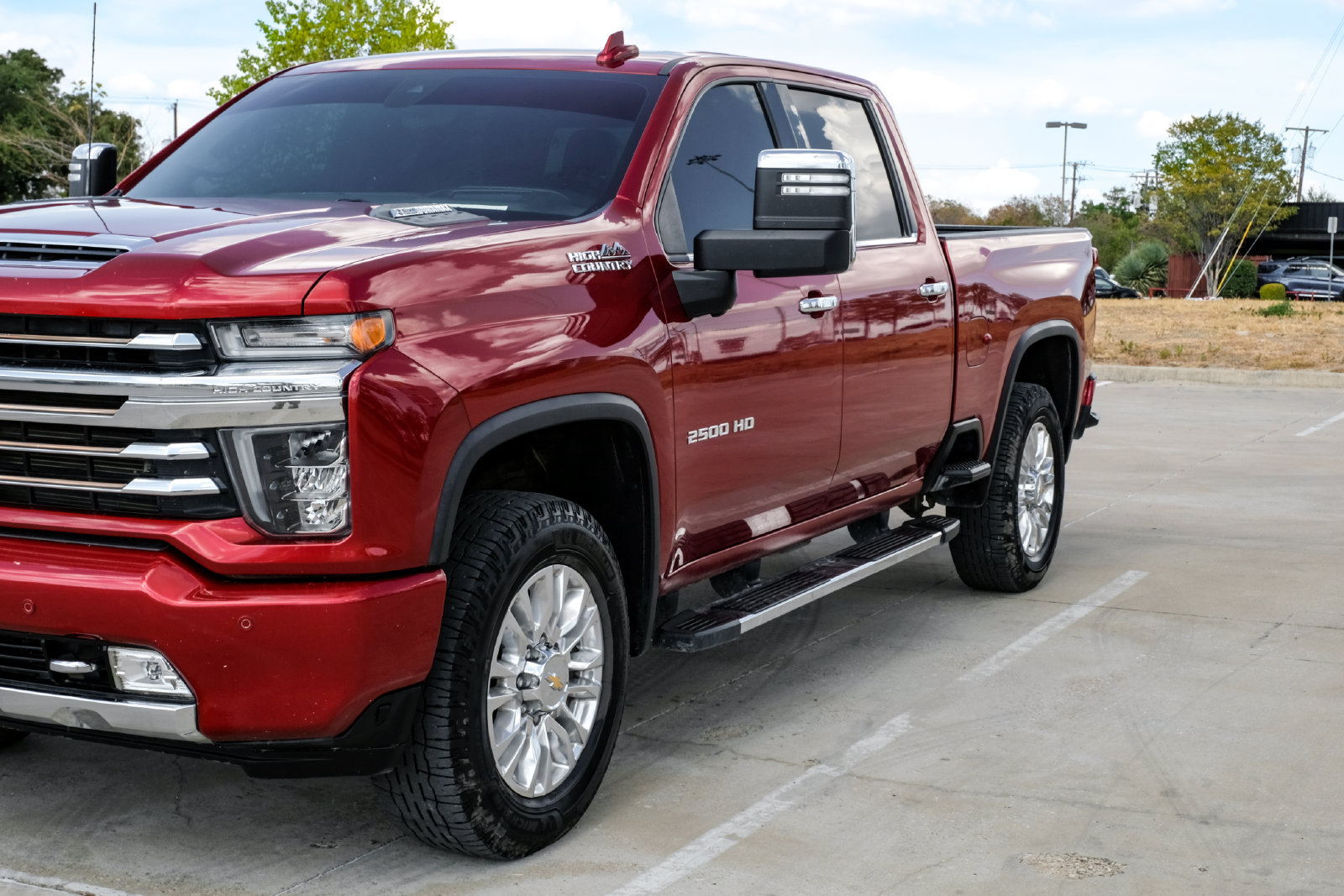 Used 2023 Chevrolet Silverado 2500 High Country w/ Technology Package AWD/4WD image 8
