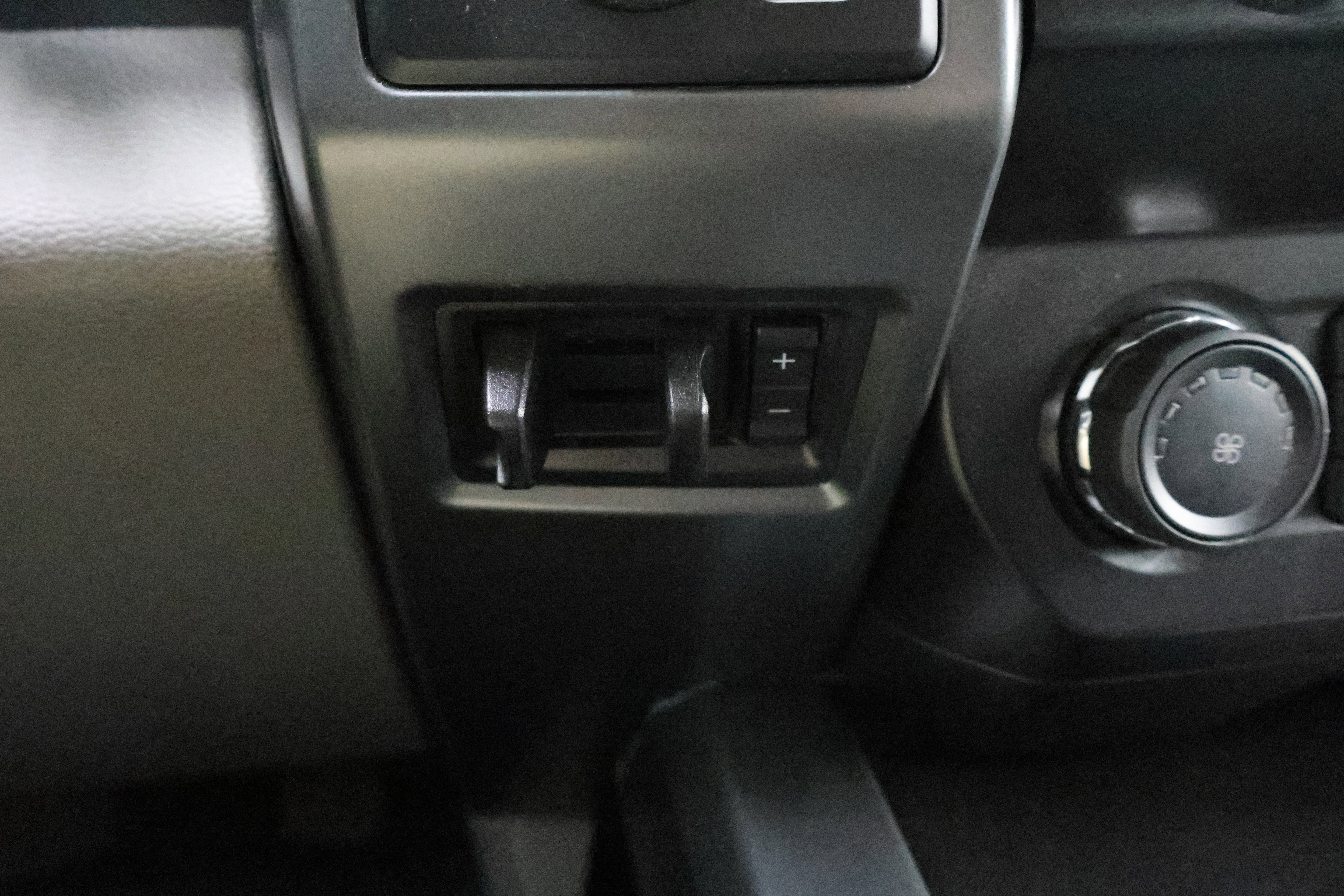 Used 2022 Ford F250 XLT w/ Black Appearance Package image 46