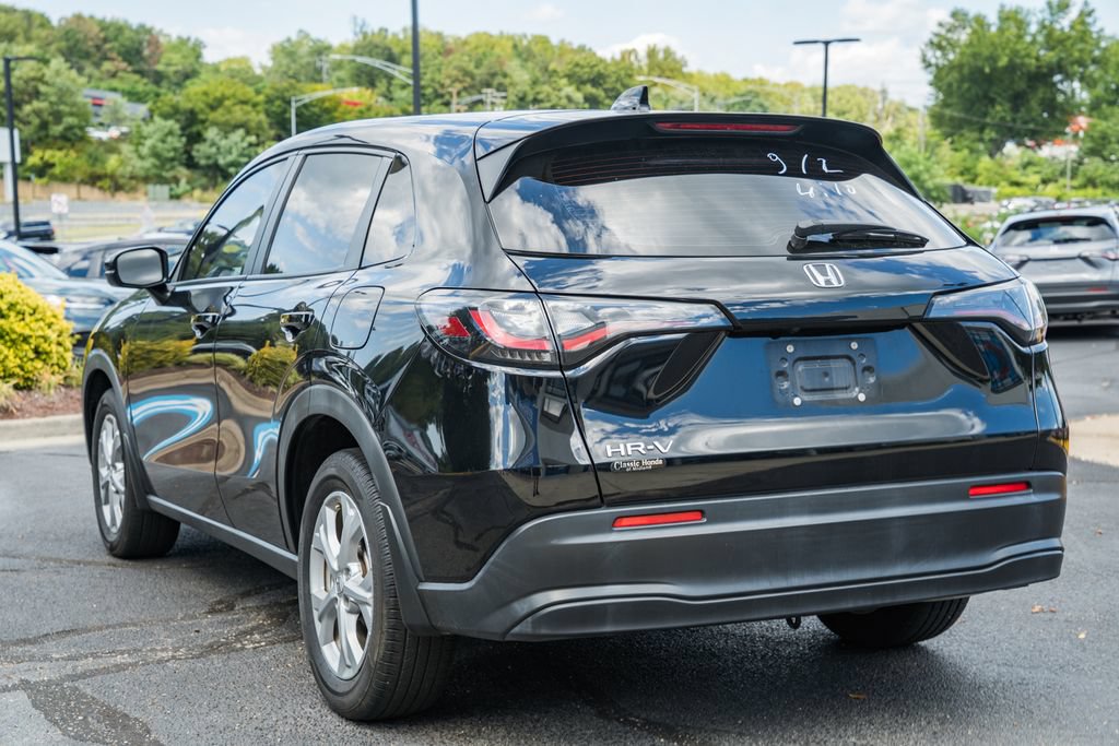 Used 2024 Honda HR-V LX image 5