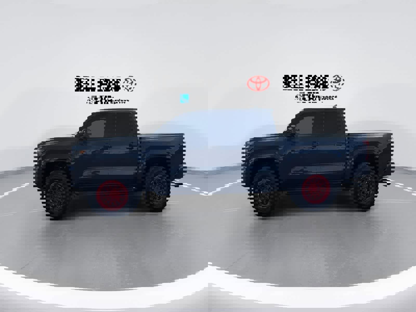 Used 2024 Toyota Tacoma SR5 image 5