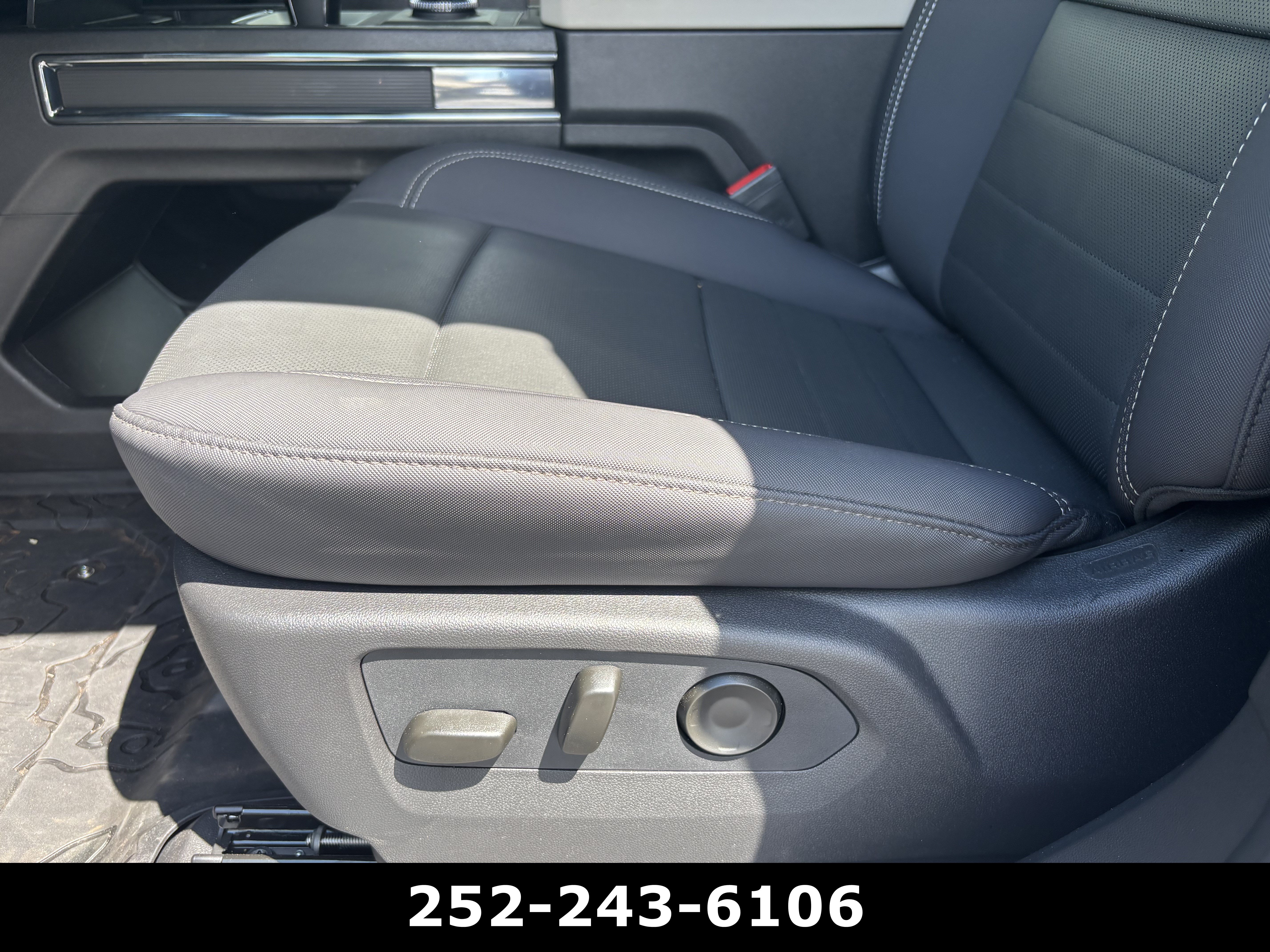 Used 2026 GMC Hummer EV SUV AWD/4WD image 12