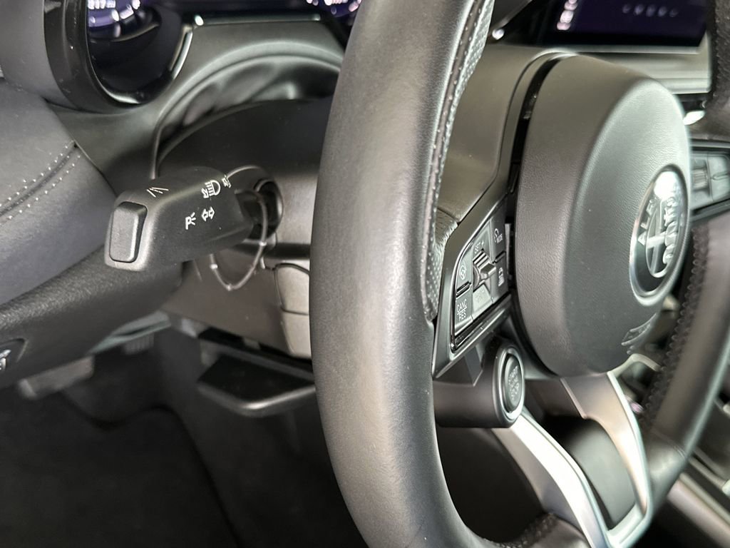 Used 2024 Alfa Romeo Tonale Ti image 19